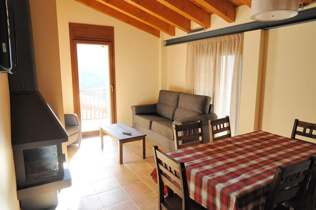 Apartaments Cal Climent Fornols Kamer foto